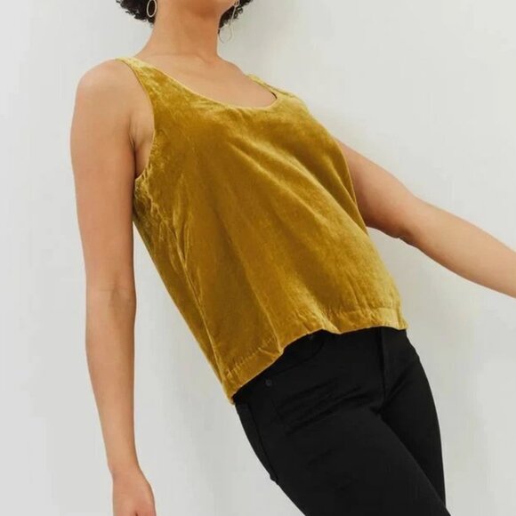 J.Crew Velvet Scoop Neck Keyhole Back Sleeveless Tank - Vintage Gold - Picture 1 of 7